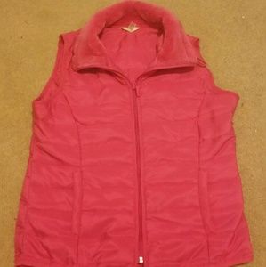 Sleeveless winter coat